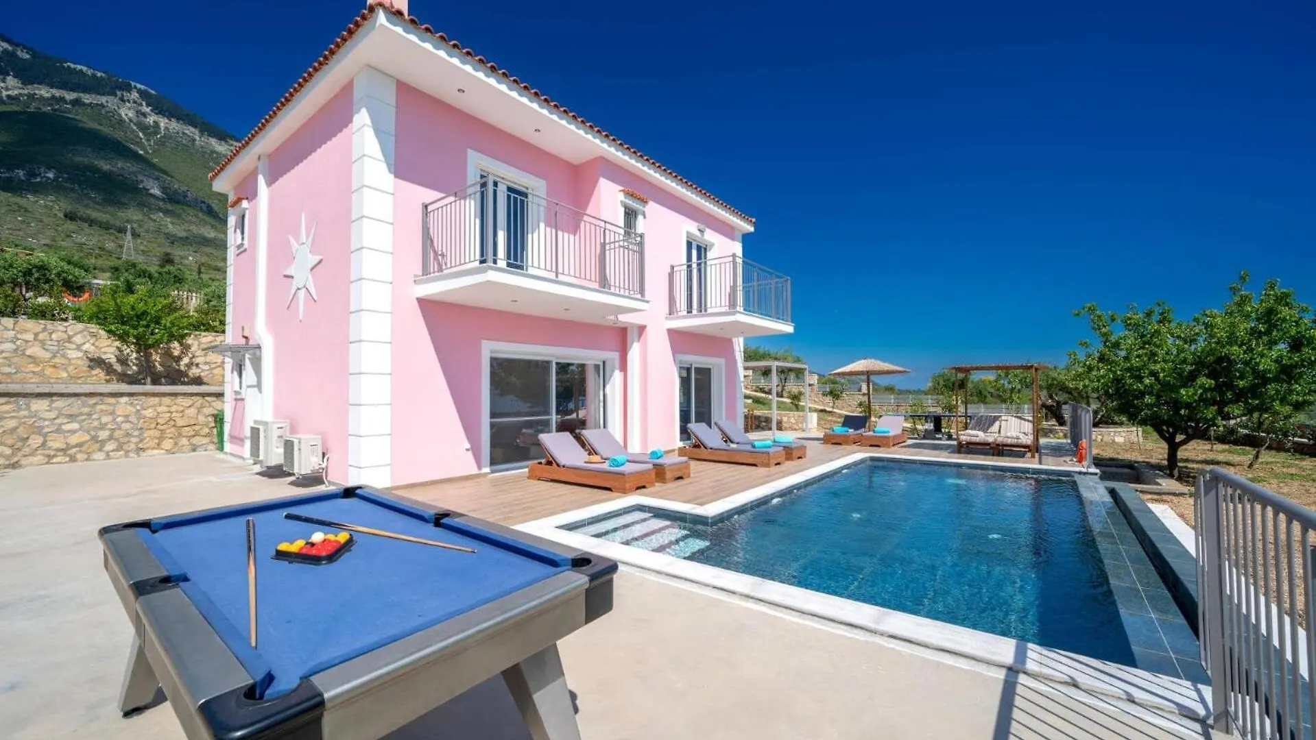 Villa Roz By Villa Plus Plateies